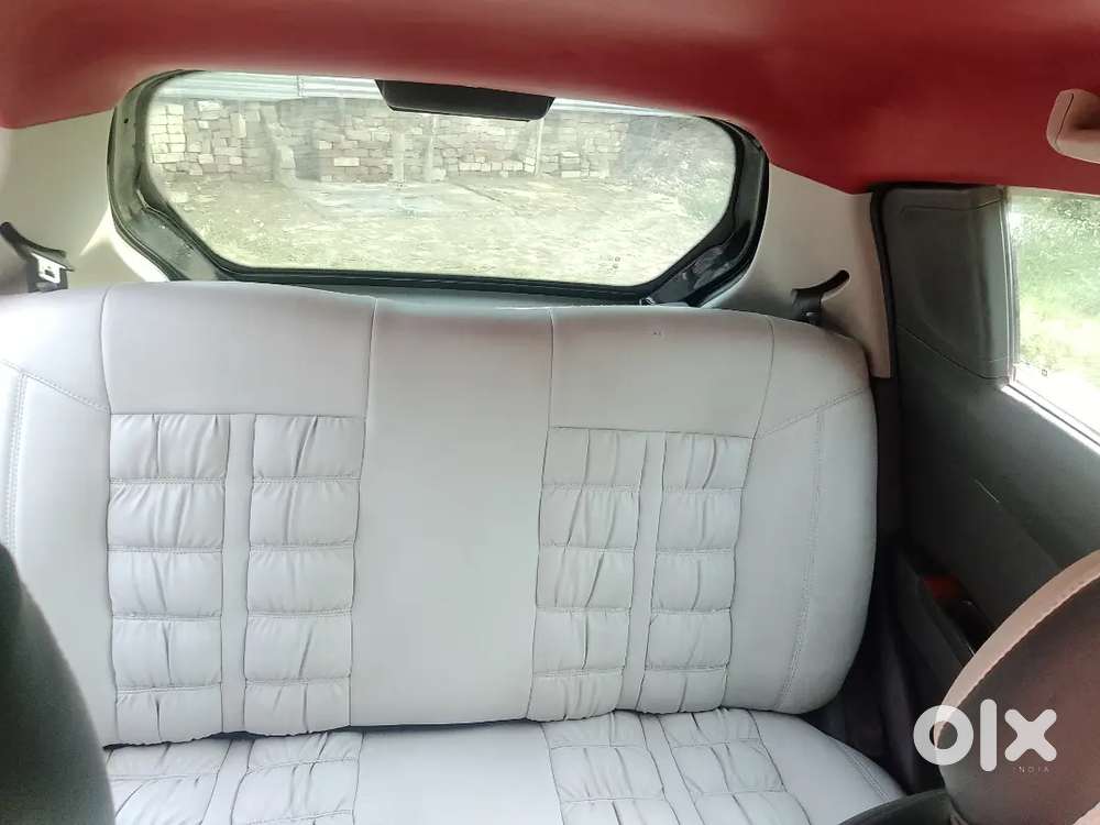 Beat Car Go To Right