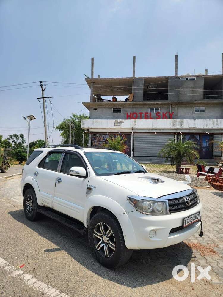 Toyota Car Diesel 2011 Year