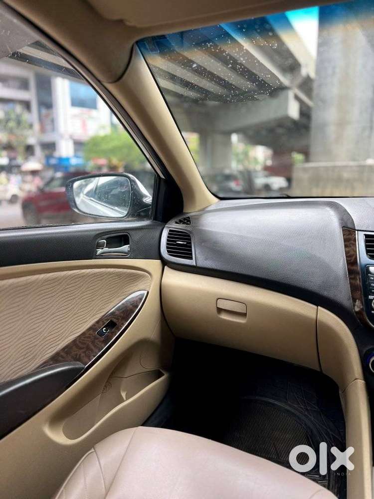 Hyundai Verna Crdi Vgt Sx 1.5, 2014, Diesel