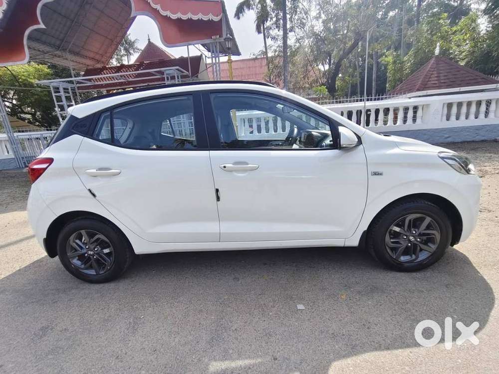 Hyundai I10 Sportz At, 2022, Petrol