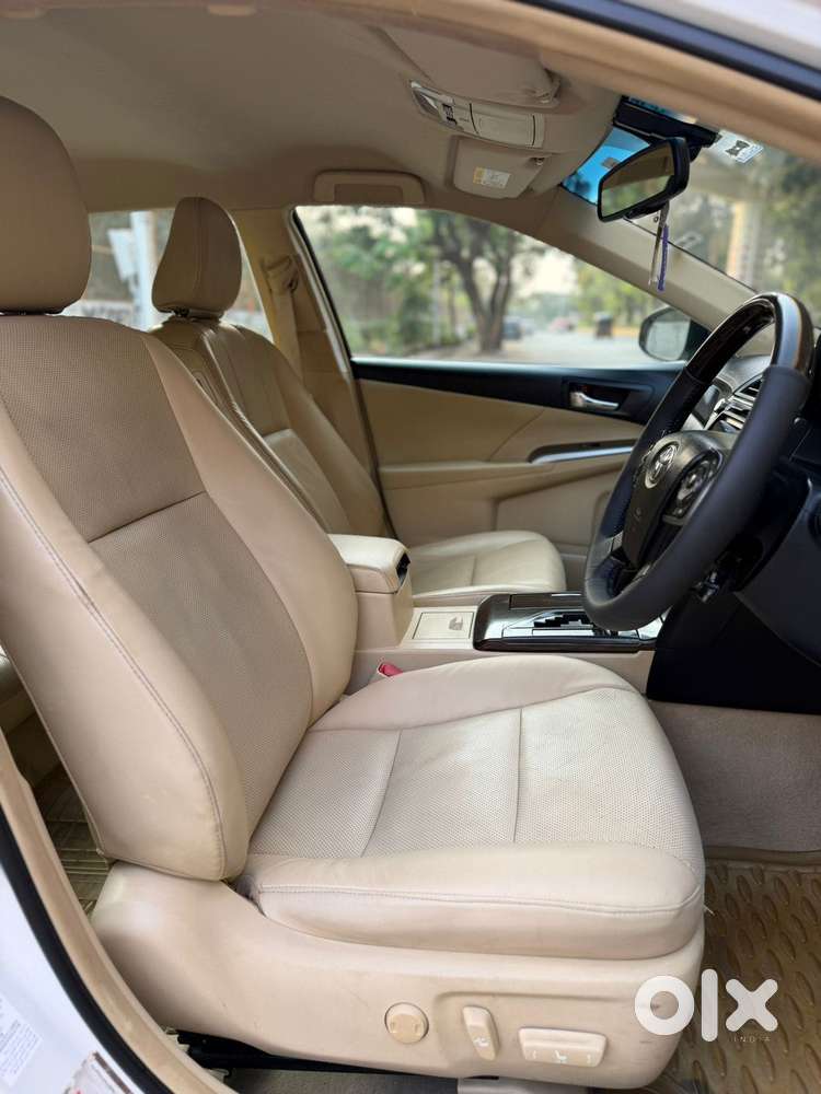 Toyota Camry Hybrid, 2016, Petrol