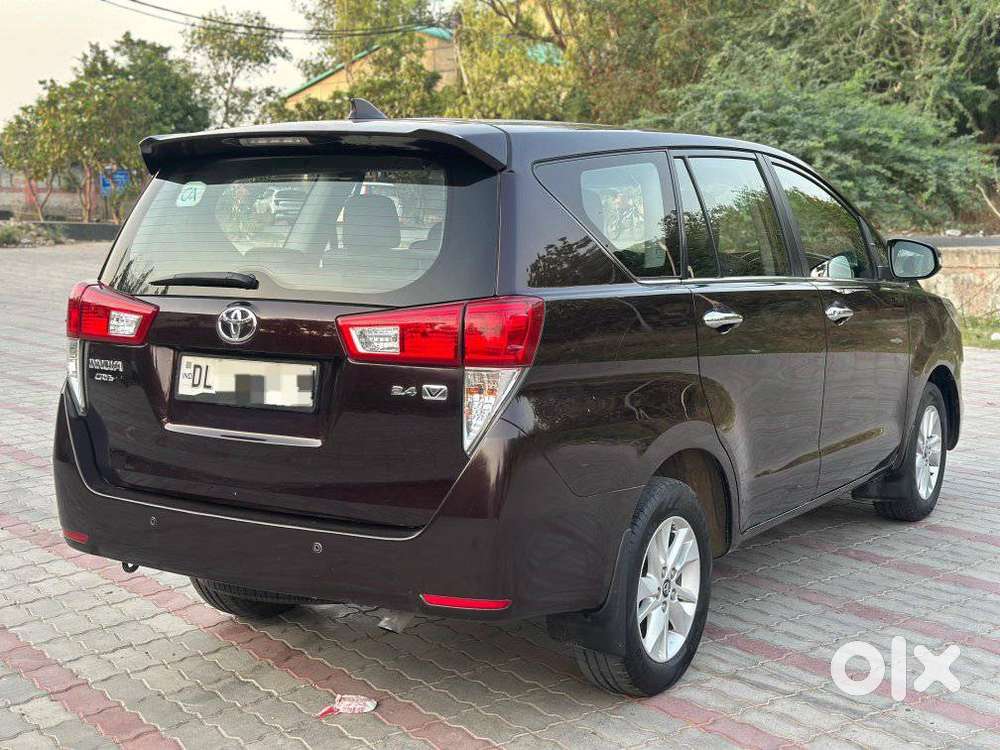 Toyota Innova Crysta 2.4 Vx Mt 8s, 2017, Diesel