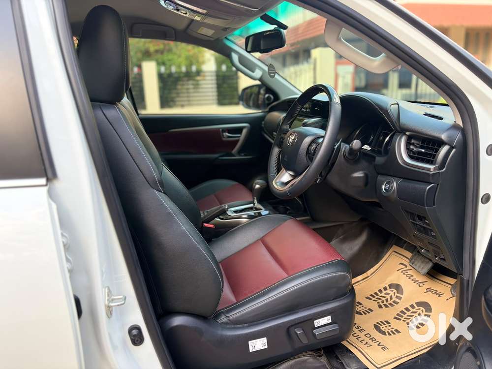 Toyota Fortuner Leader Edition (at), 2025, Diesel