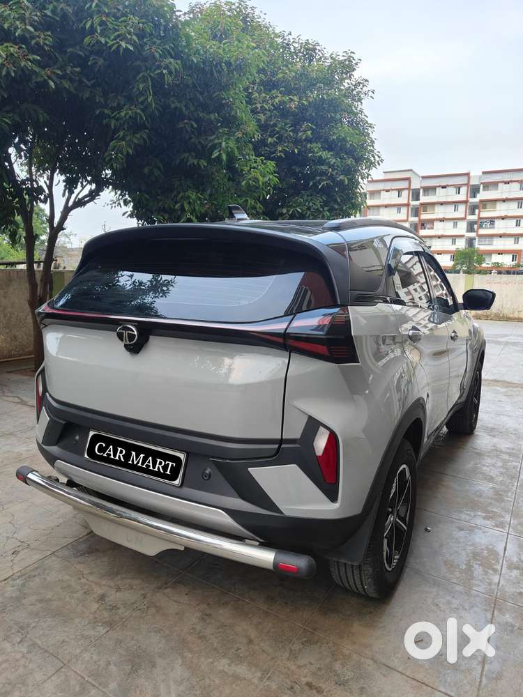 Tata Nexon Creative Plus 1.2 Revotron Petrol 6 Mt, 2025, Petrol