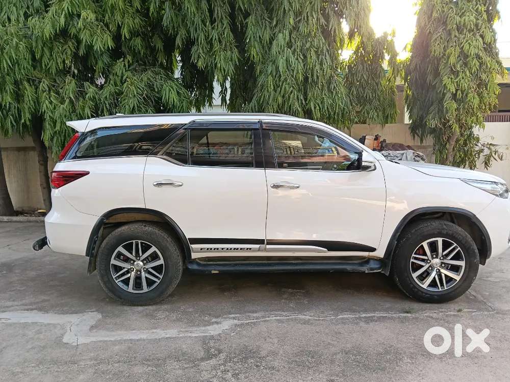 Fortuner Sigma 4  Automatic Transmission Best Condition
