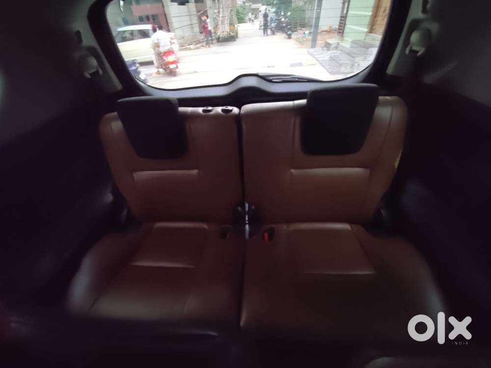 Toyota Innova Crysta 2.4 G Mt 8s, 2017, Diesel