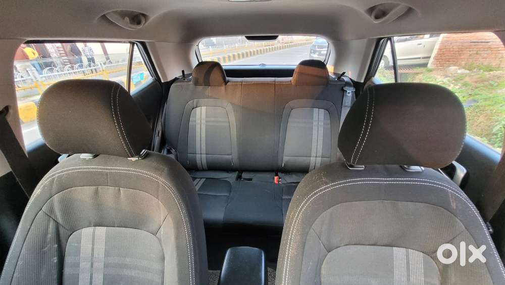 Hyundai Venue 1.2 S Plus, 2021, Petrol