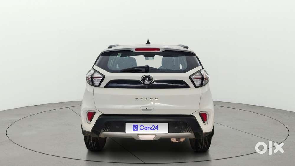 Tata Nexon 1.2 Revotron Xz Plus, 2022, Petrol