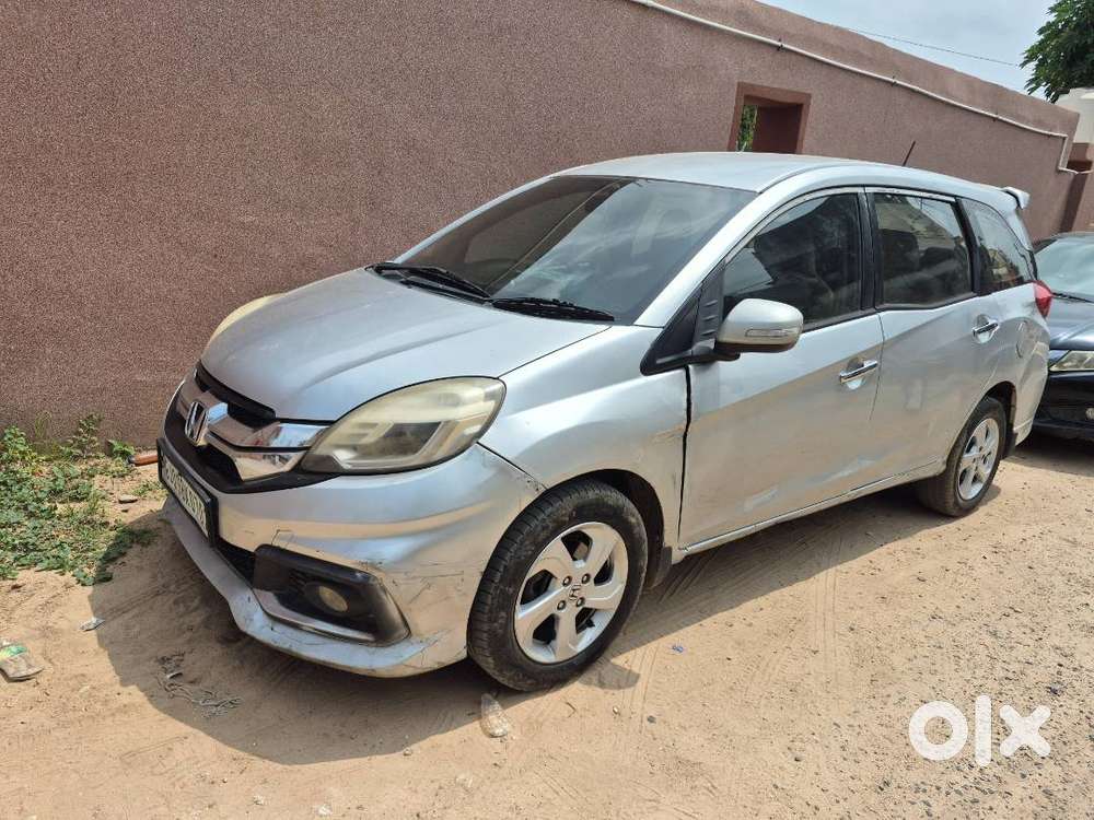Honda Mobilio Rs 2015