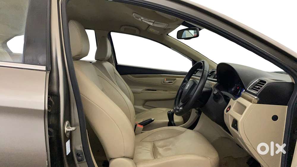 Maruti Suzuki Ciaz 1.5 Alpha Shvs Petrol, 2019, Petrol