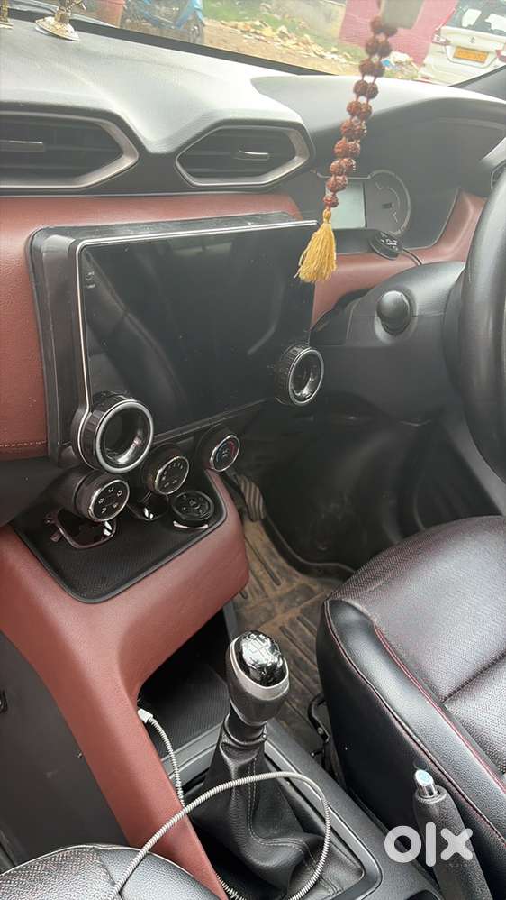 Nissan Magnite Petrol Manual 2021