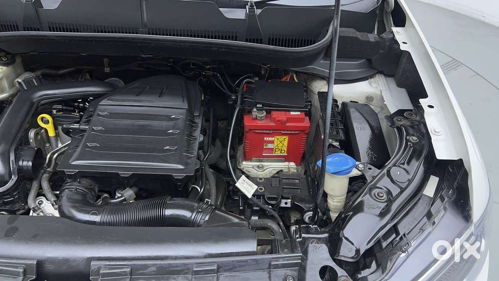 Volkswagen Taigun Topline 1.0 Tsi At (electric Seats), 2021, Petrol