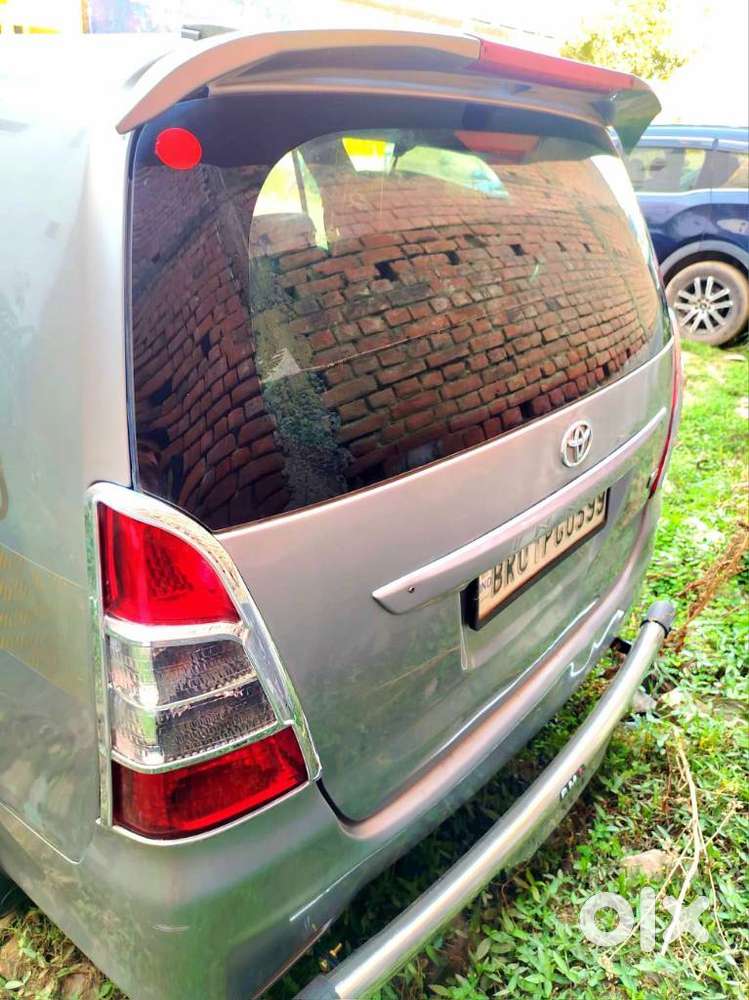 Toyota Innova 2.5 Z Diesel 7 Seater, 2015, Diesel