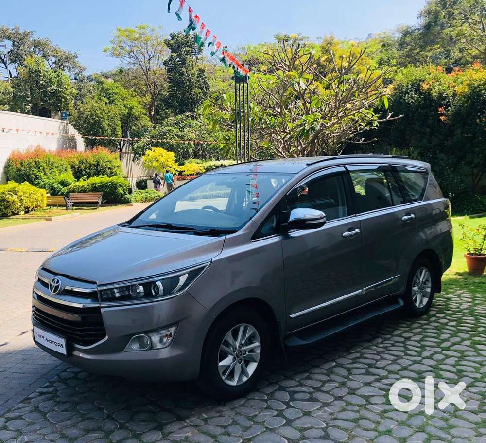 Toyota Innova Crysta