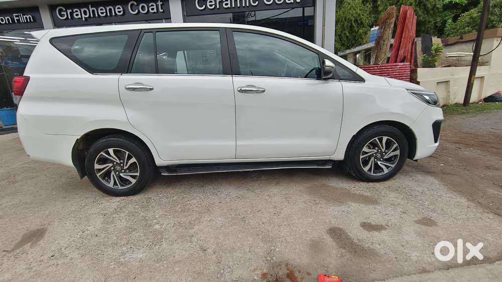 Toyota Innova Crysta 2.4 V, 2022, Diesel