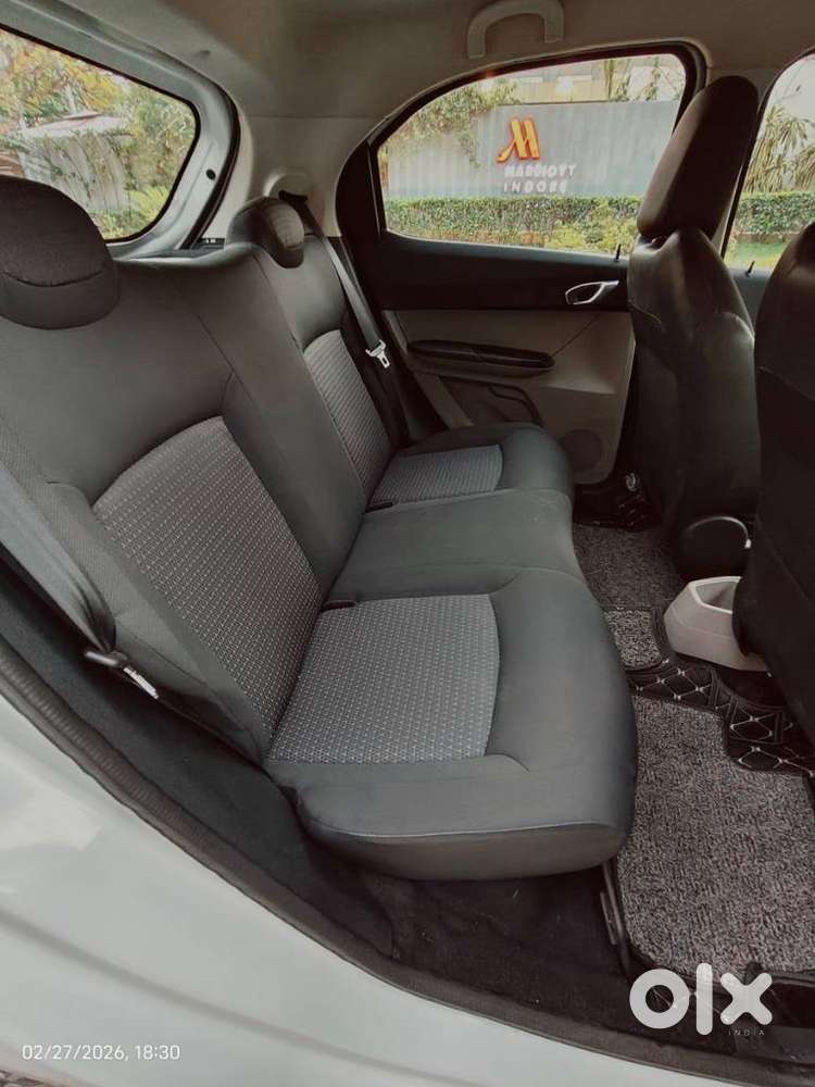 Tata Tiago 1.2 Revotron Xz Wo Alloy, 2019, Petrol