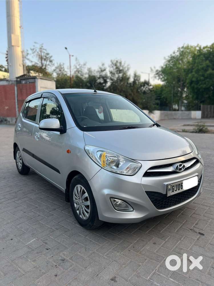 Hyundai I10 Sportz, 2014, Petrol