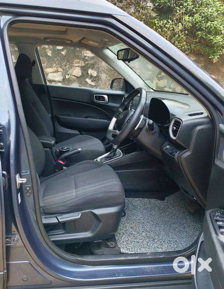 Hyundai Venue Sx Plus Turbo Dct, 2022, Petrol