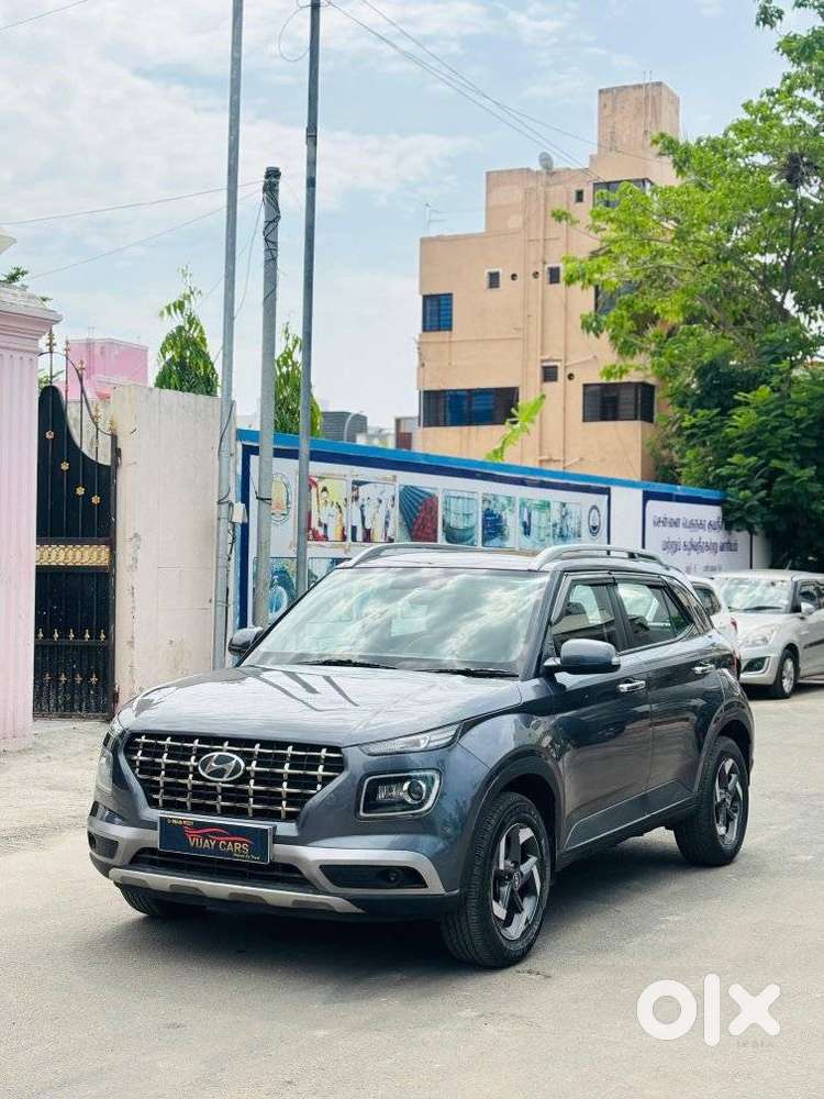 Hyundai Venue Sx Plus Turbo Dct, 2022, Petrol