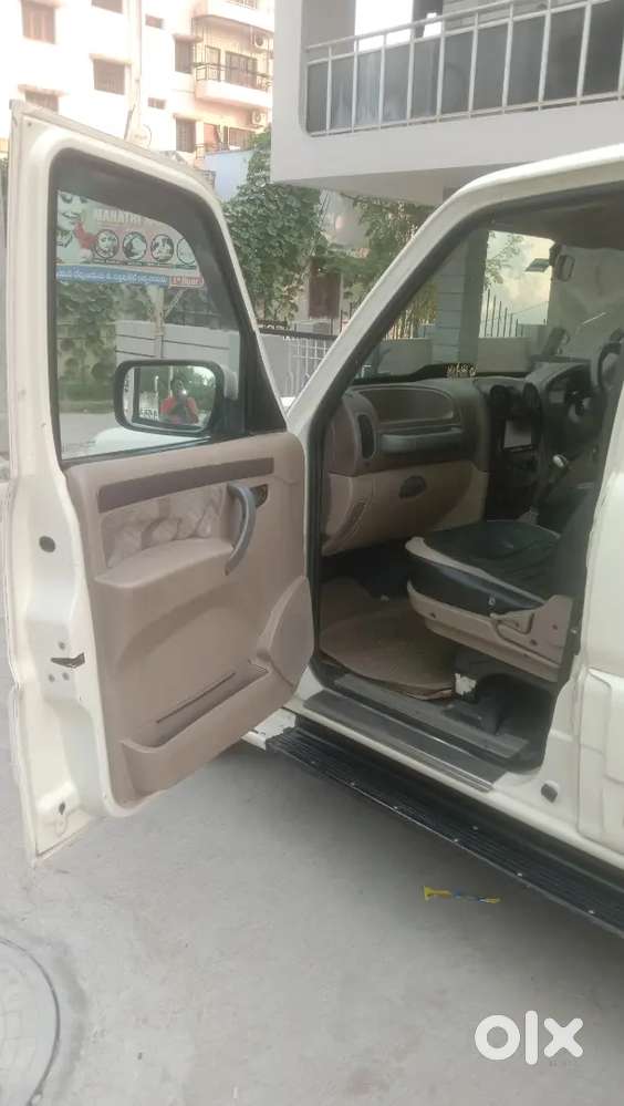 Mahindra Scorpio 2014 Diesel Manual