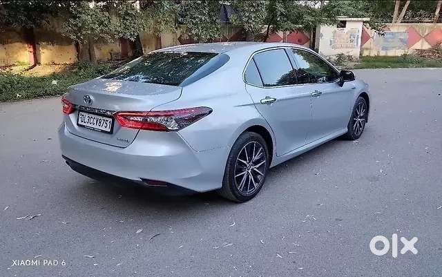 Toyota Camry Hybrid, 2022, Petrol