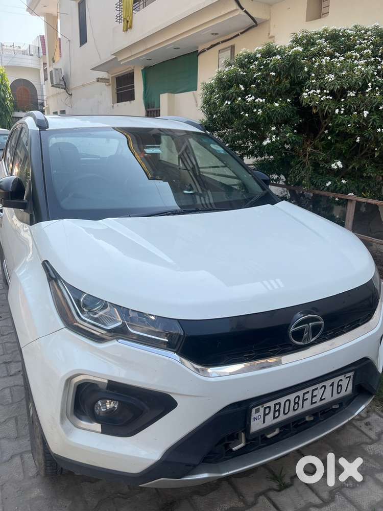 Tata Nexon 2023 Petrol