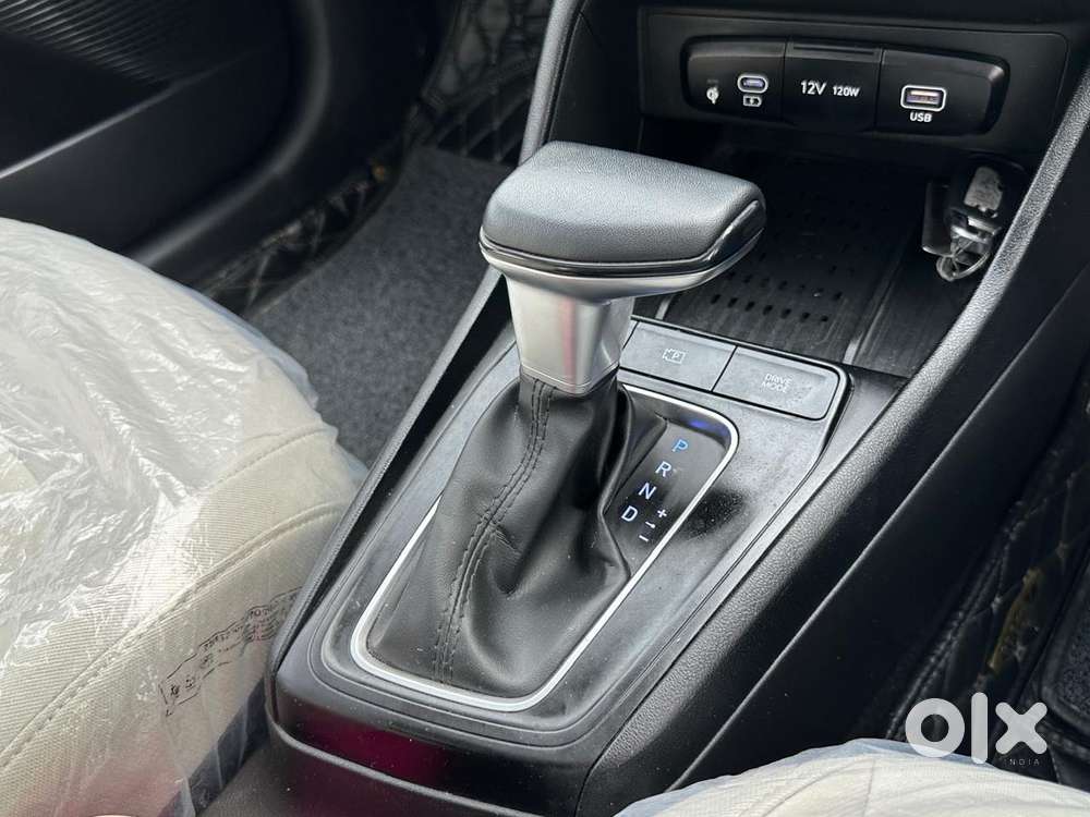 Hyundai Verna Sx 1.5 Petrol Ivt, 2024, Petrol