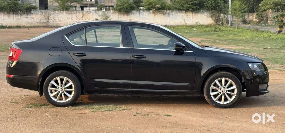 Skoda Octavia Style Plus 2.0 Tdi At, 2015, Diesel