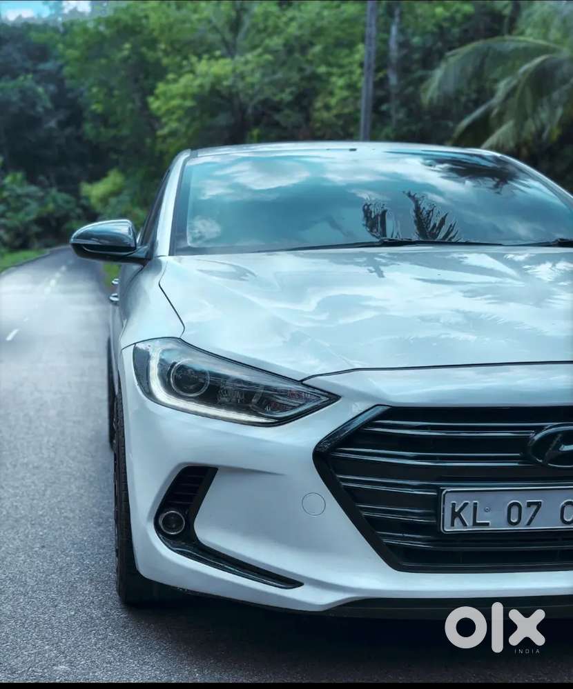 Hyundai Elantra Sx O Petrol Automatic