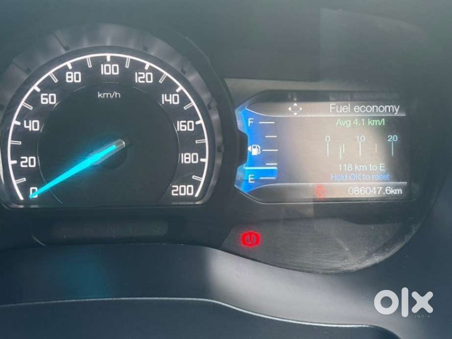 Ford Endeavour 2.2 Trend Mt 4x4, 2017, Diesel