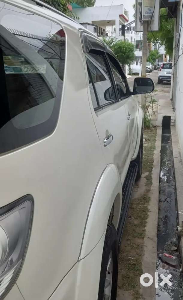 Toyota Fortuner 2014