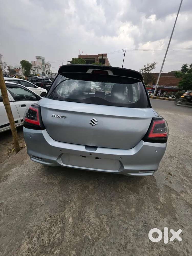 Maruti Suzuki Swift 2024 Petrol 15000 Km Driven