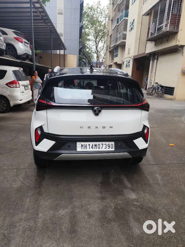 Tata Nexon Petrol 2025