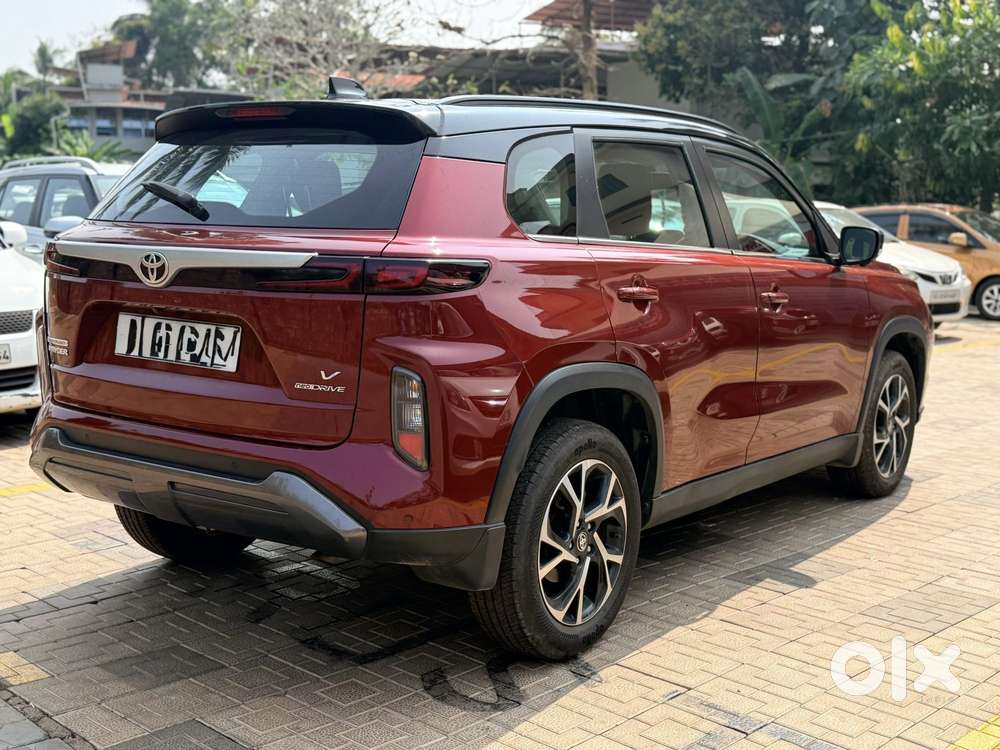 Toyota Urban Cruiser Hyryder 1.5 V Neo Drive, 2024, Petrol