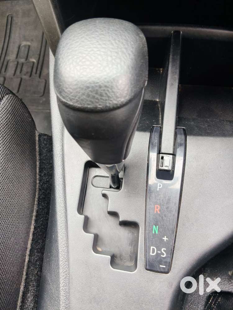 Toyota Innova Crysta [2020-ongoing] 2.4 Gx At 7 Str, 2021, Diesel