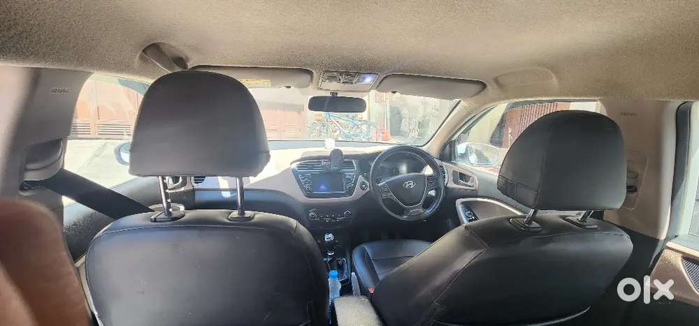 I 20 (o) Car Condition Ok Push Button Start Wireless Charger