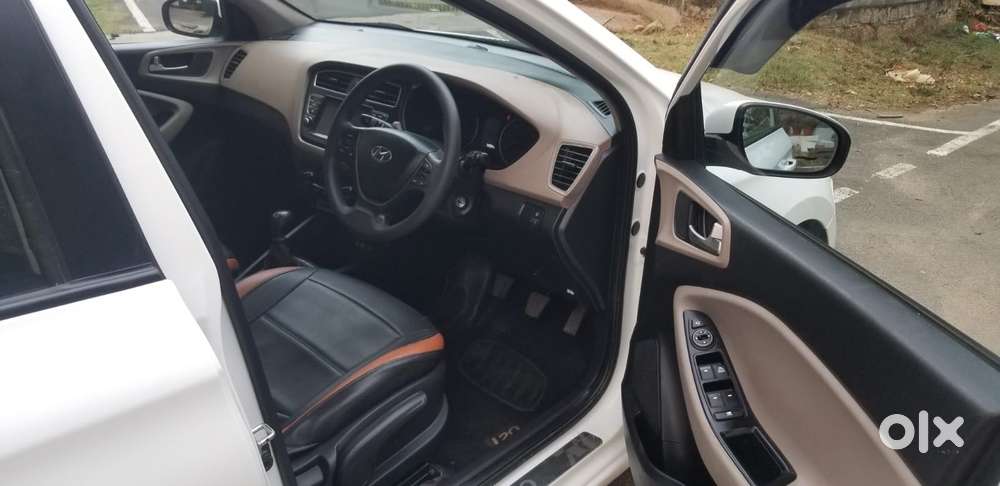 Hyundai I20 Sportz Plus, 2019, Petrol