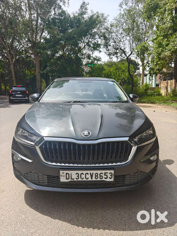 Skoda Slavia 1.0 Ambition Tsi, 2022, Petrol