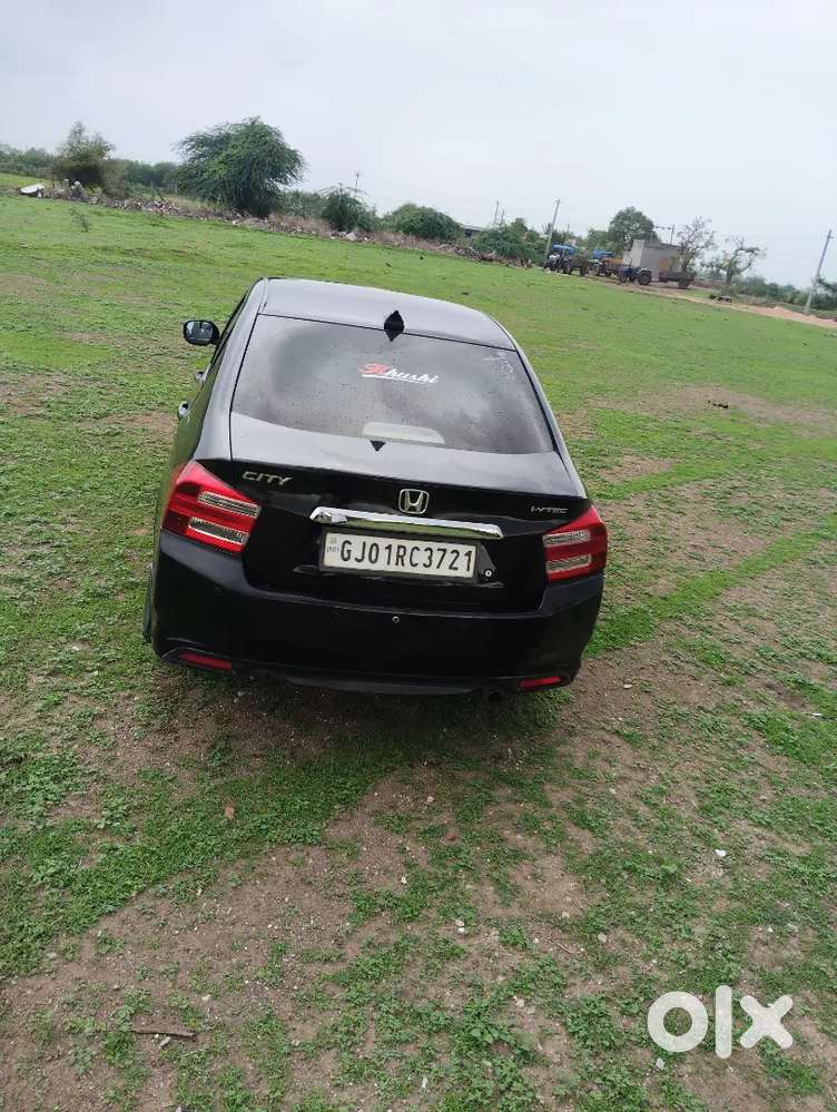 Honda City 1.5 V 2013