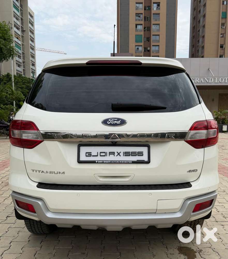 Ford Endeavour 3.2 Titanium At 4x4, 2017, Diesel