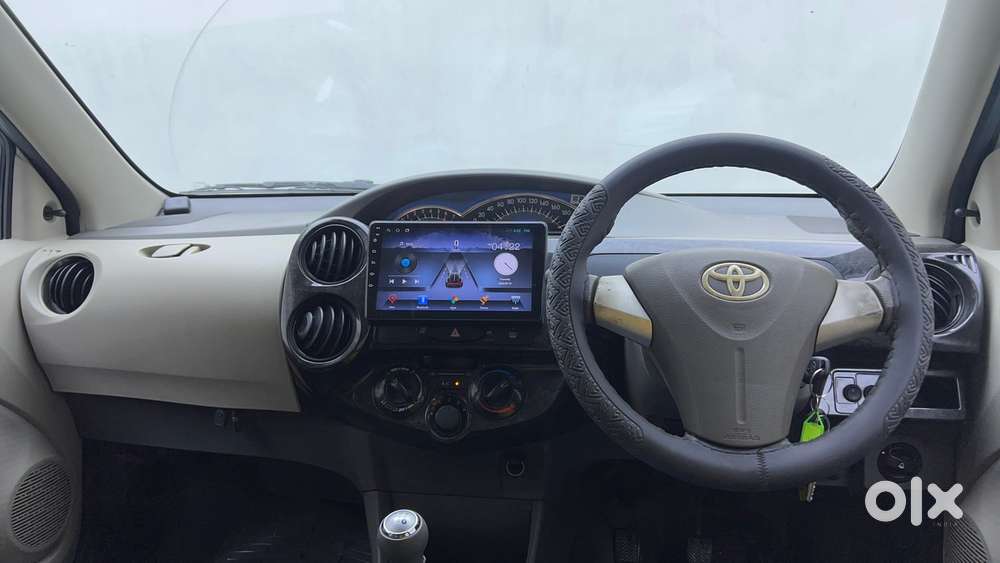 Toyota Etios Liva V, 2016, Petrol