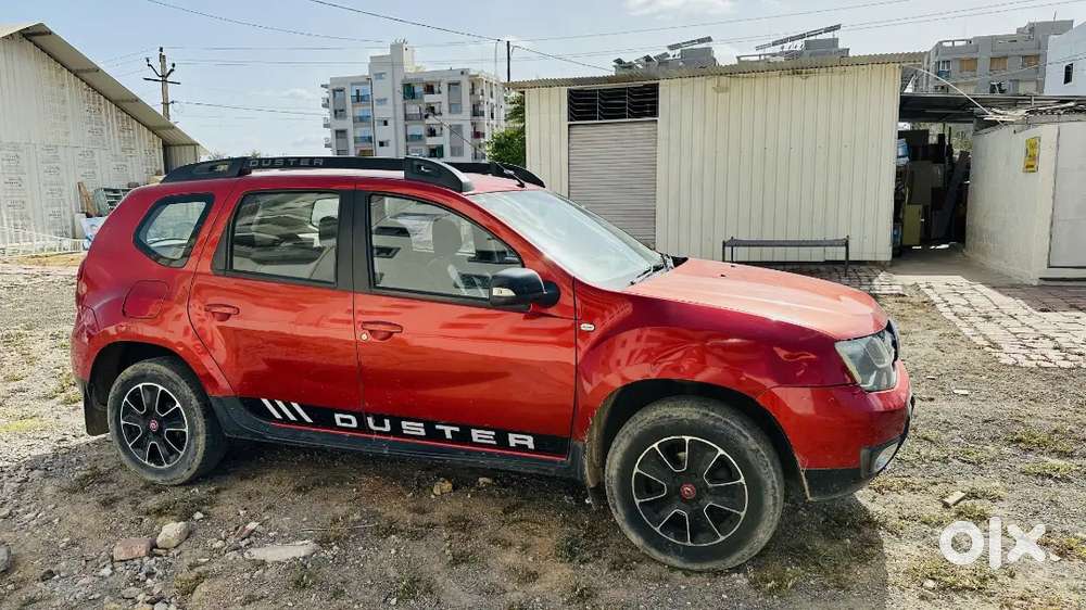 Ranault Duster Rxs Cvt Automatic 2017 Model