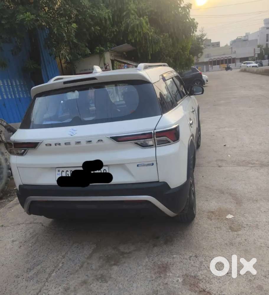 Maruti Suzuki Brezza 2023 Petrol 40000 Km Driven