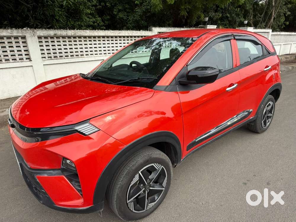 Tata Nexon Petrol 2024