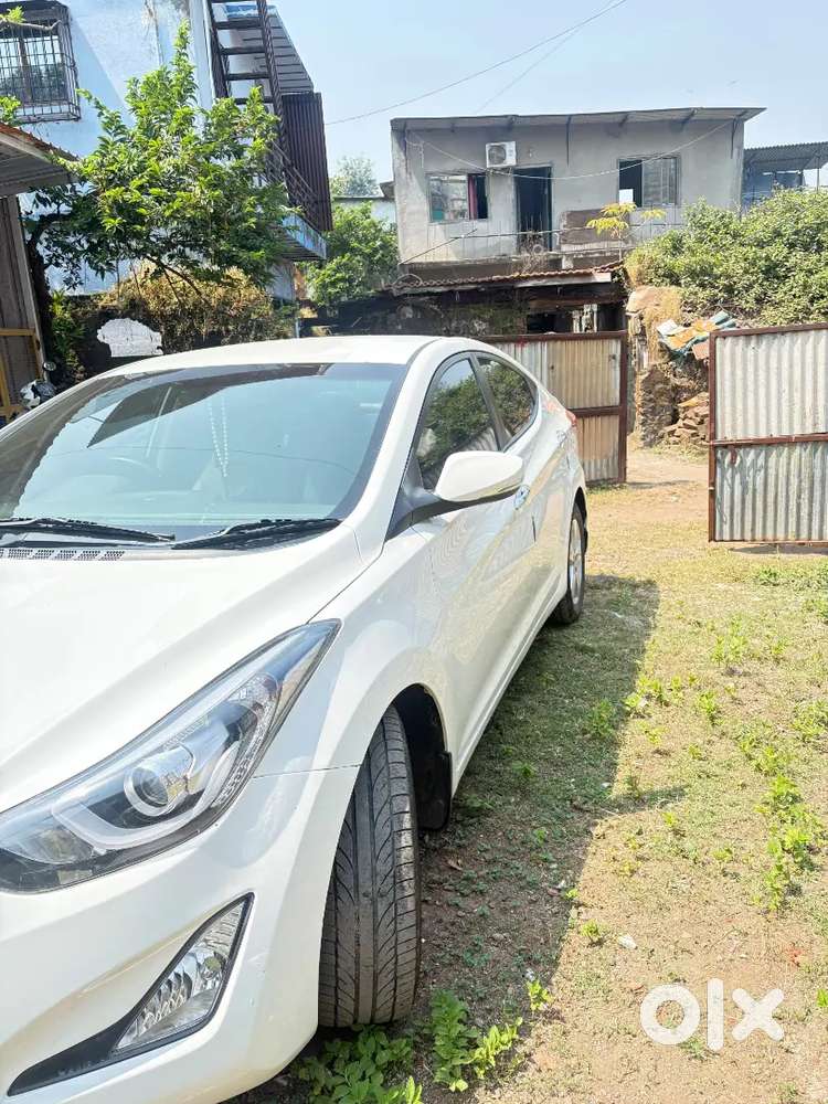Hyundai Elantra Diesel Manual 2015 Variant