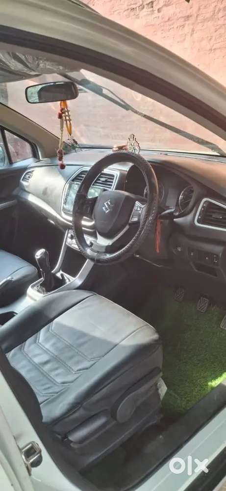 Maruti Suzuki S-cross 2022