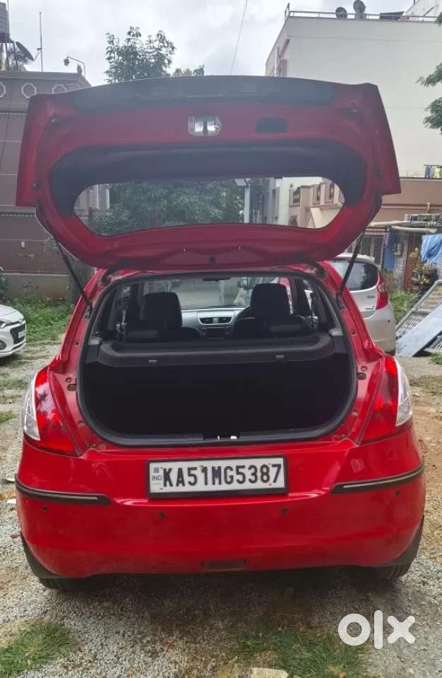 Maruti Suzuki Swift Vxi, 2015, Petrol