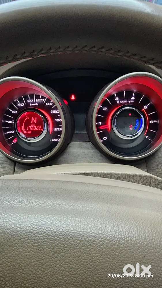 Mahindra Xuv500 Diesel 2014