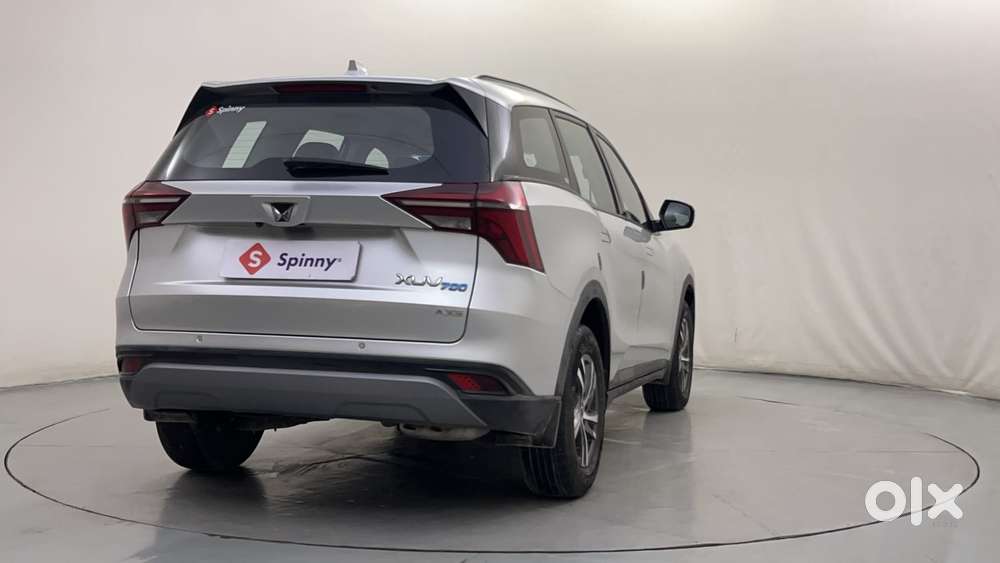 Mahindra Xuv700 2.0 Ax 5 Petrol At Str, 2023, Petrol