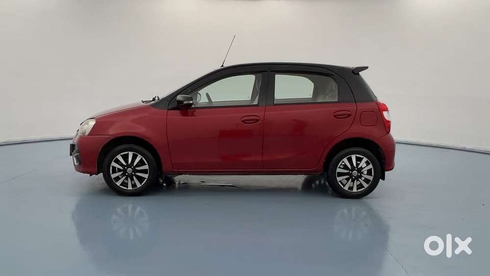 Toyota Etios Liva 2011-2012 V, 2019, Petrol